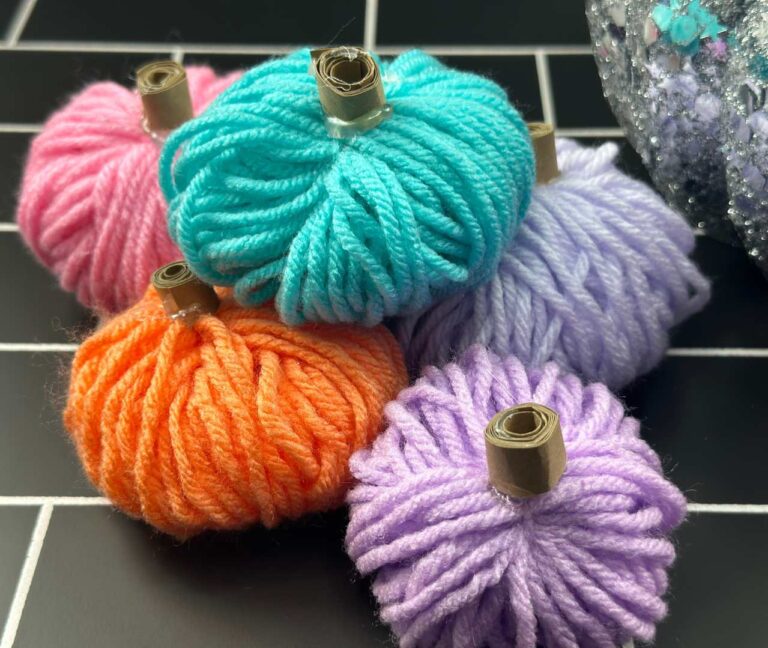 Yarn Pumpkins Tutorial