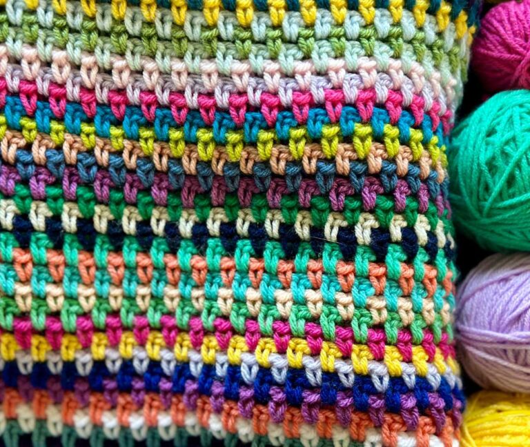How to Crochet the Moss Stitch